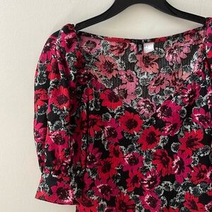 Cropped Puff-Sleeve Blouse
